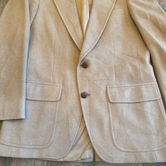 Vintage 100% Camel Hair Blazer – Old Money Prep, Made in USA (Men’s M)